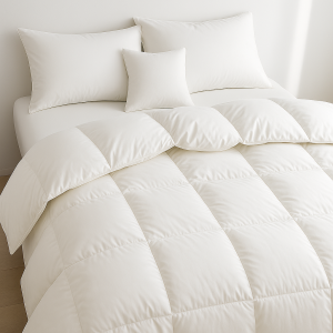 COMFORTERS/DUVETS