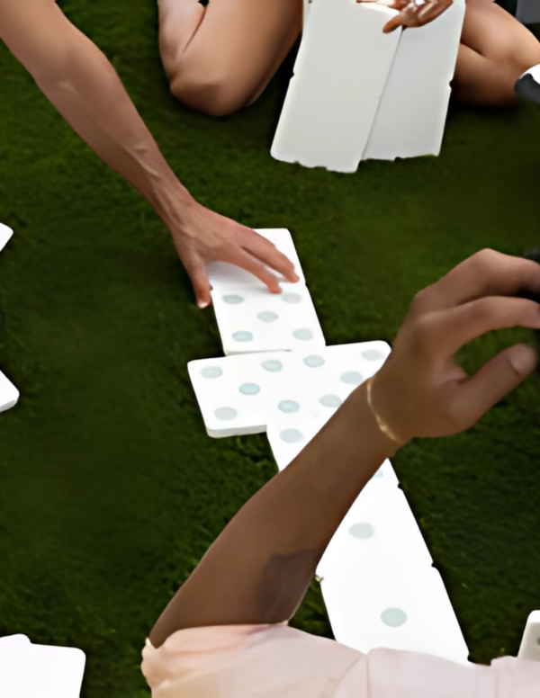 Dominoes